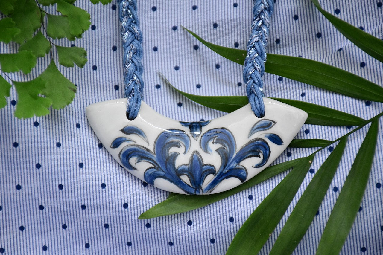 Ceramic Boomerang Necklace - Lillie Ceramics