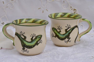 Wheel Thrown & Handcrafted Ceramic Mug in Stoneware, 400 ml - Lillie Ceramics